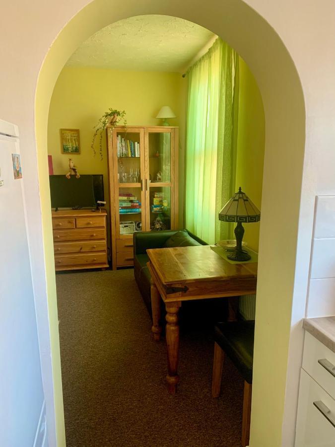 Apartments Near The Sea With Free Parking Southend-On-Sea Bagian luar foto